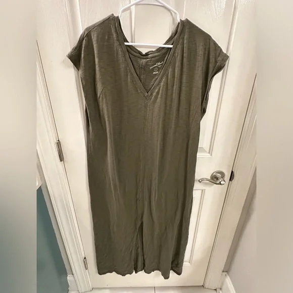 olive green t shirt dress outfit Ana Shirt Dress main image 1